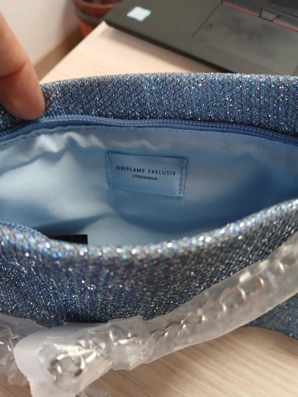 🩵 Sac de Soirée Bleu Brillant avec Chaîne ✨ (NEUF) – photo 4